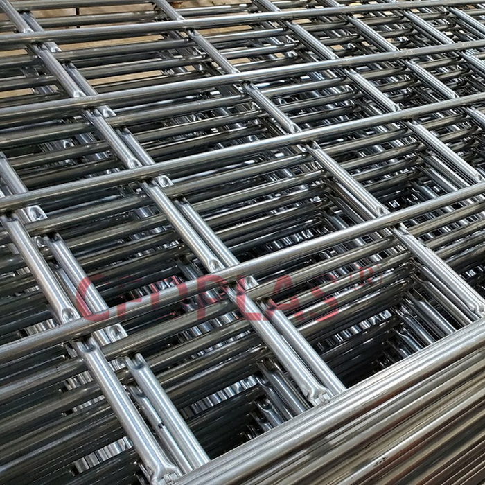 IBC_STEEL_FRAME_CAGE_GALVANZIED_WELDED_TUBES_CRELSCESPATE_HORIZONTAL_TUBES_CFDPLAS_06.