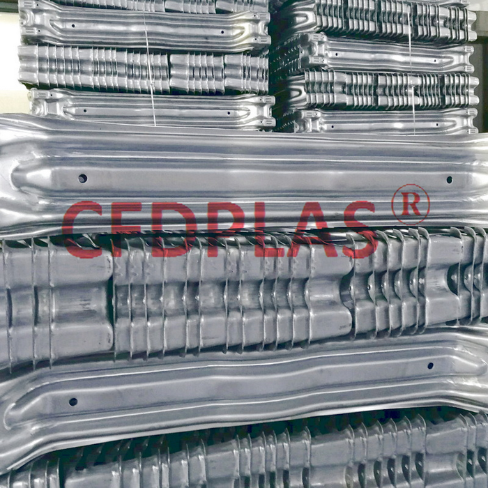 Cross_beam_transom_cfdplas_002.